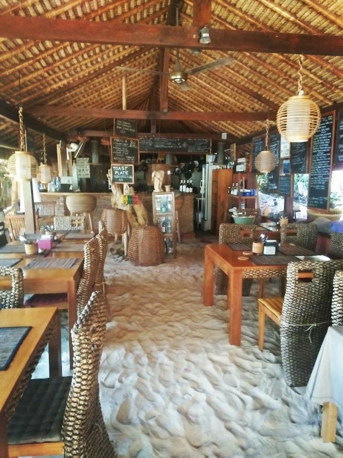Tanjungan Hotel Gili Gede Exterior photo