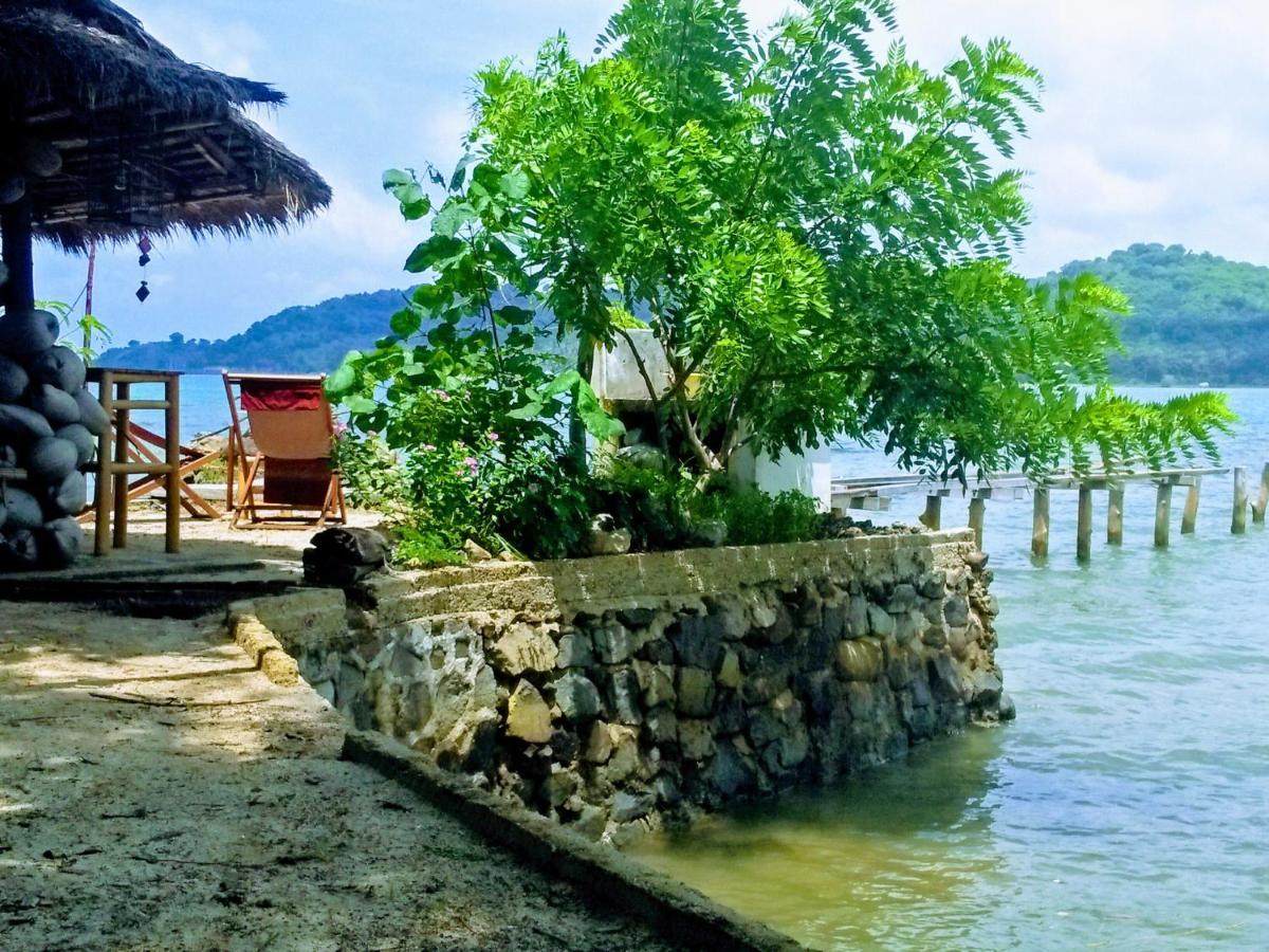 Tanjungan Hotel Gili Gede Exterior photo