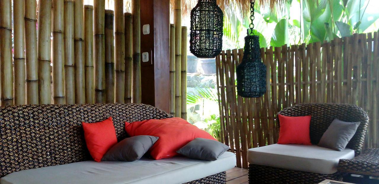 Tanjungan Hotel Gili Gede Exterior photo