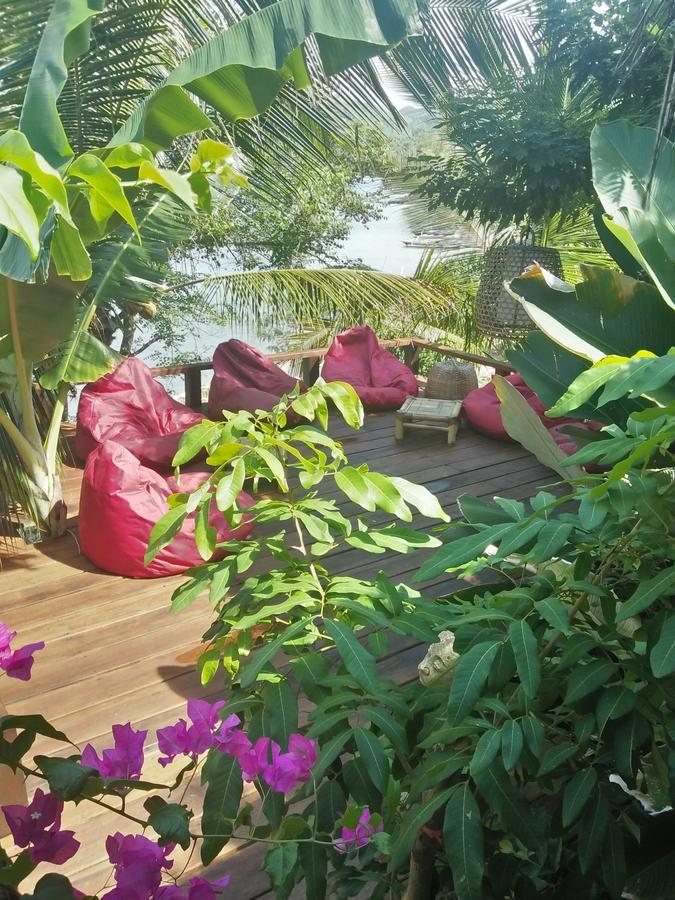 Tanjungan Hotel Gili Gede Exterior photo