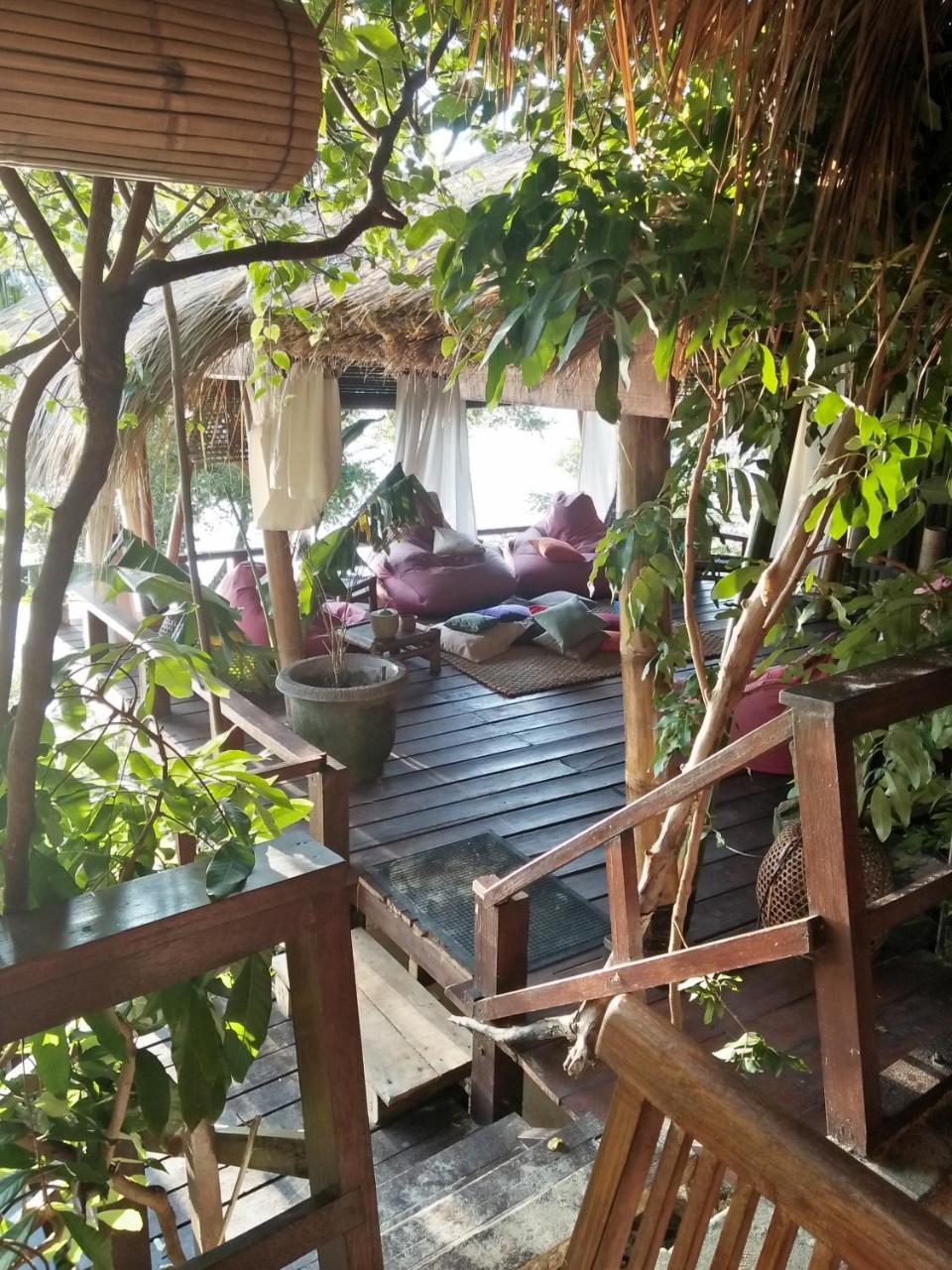Tanjungan Hotel Gili Gede Exterior photo